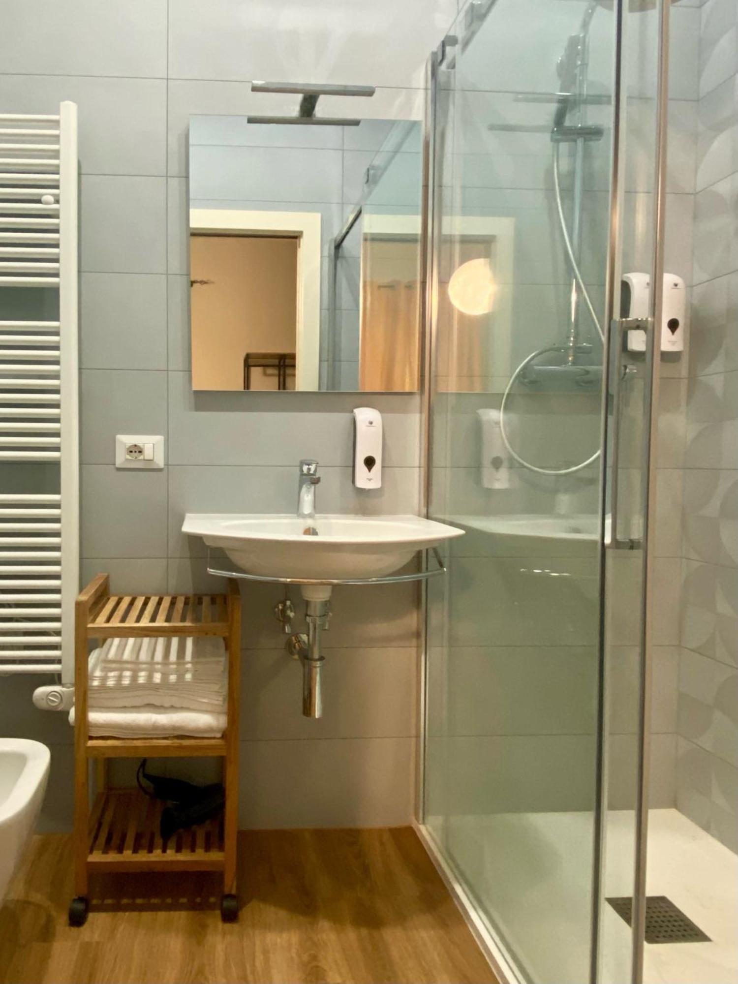 Domus 44 Rooms Verona Luaran gambar