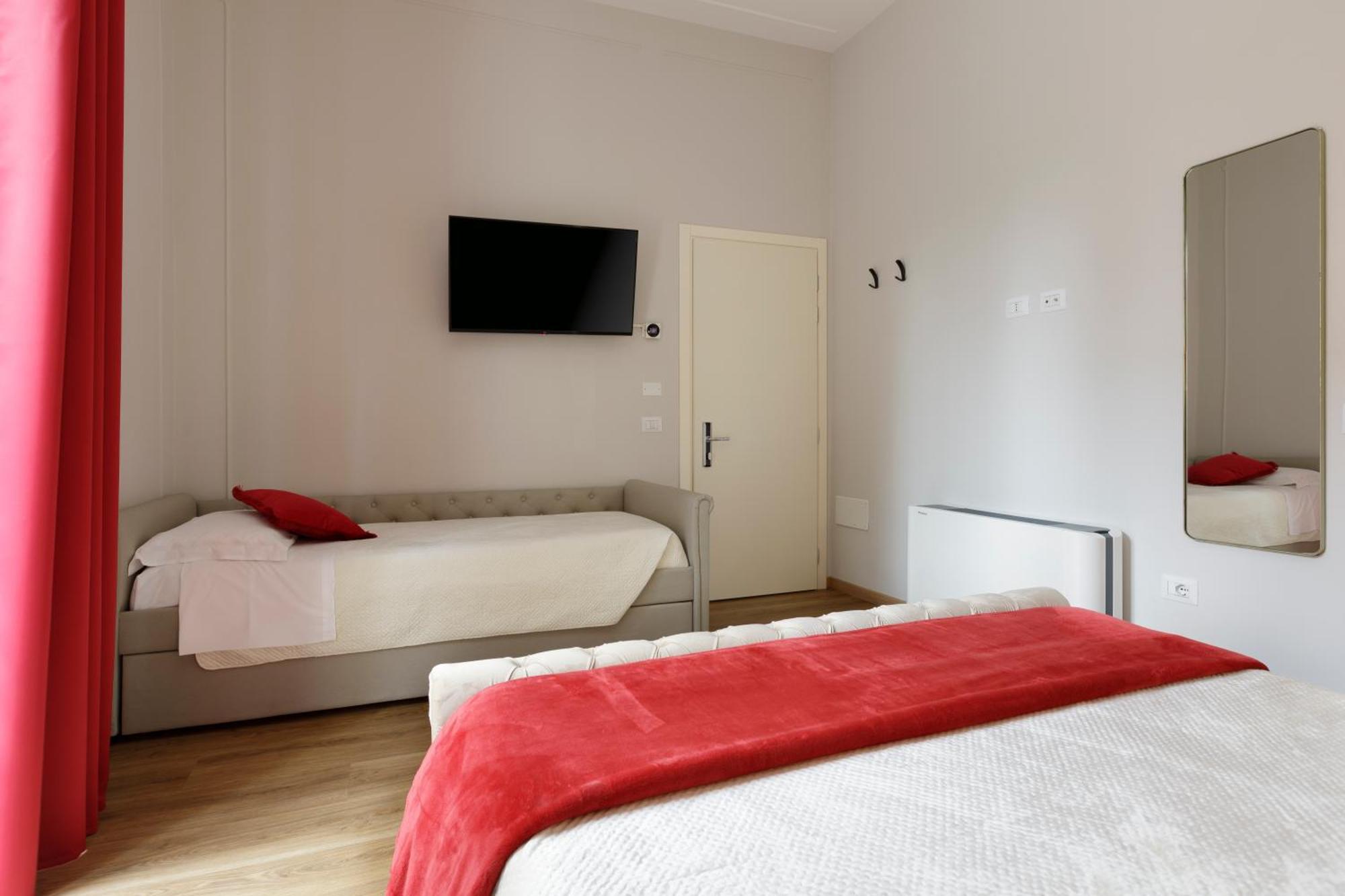 Domus 44 Rooms Verona Luaran gambar