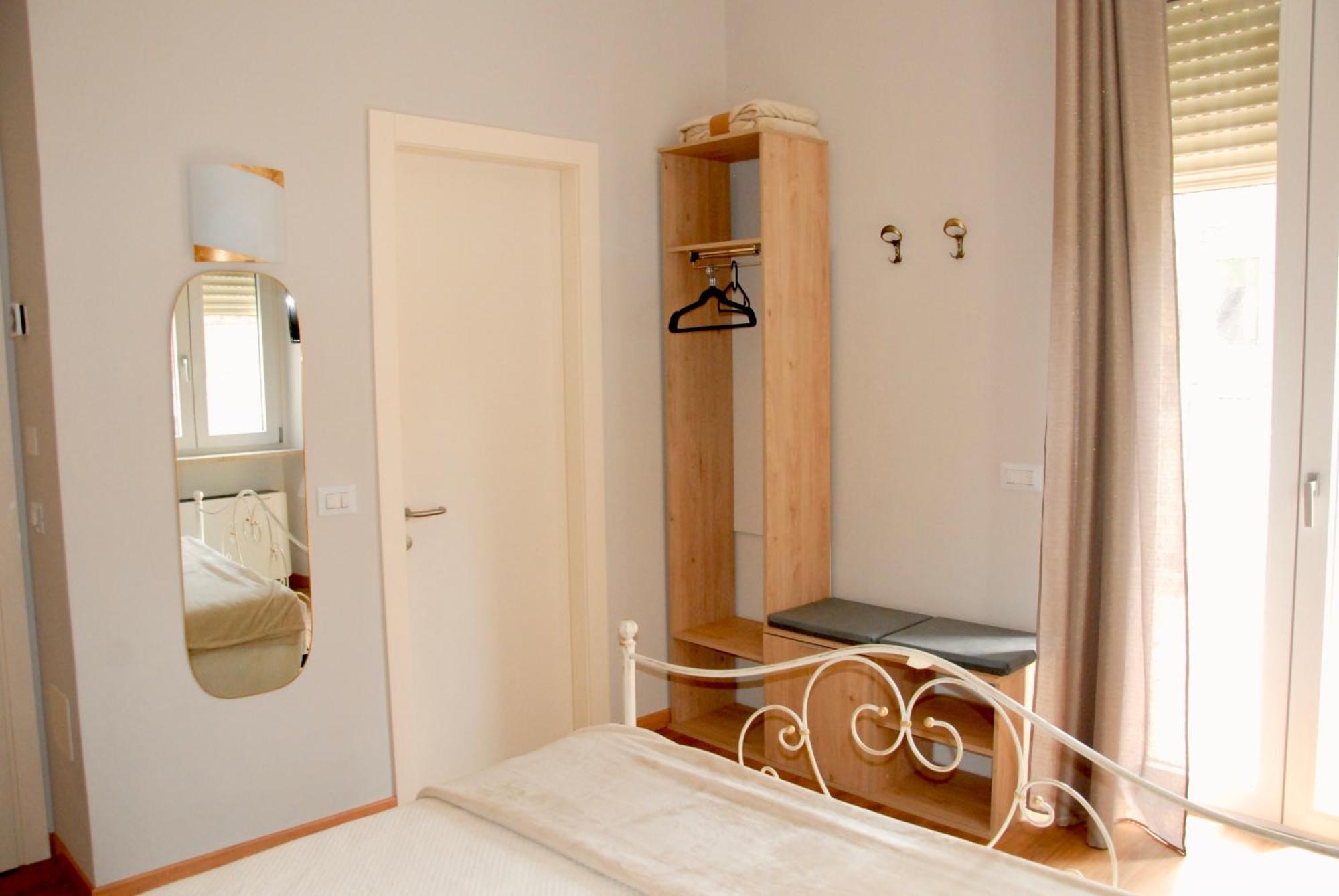 Domus 44 Rooms Verona Luaran gambar