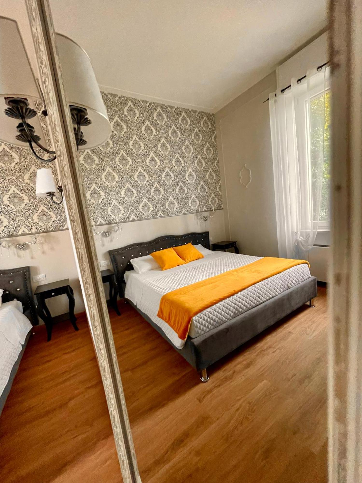 Domus 44 Rooms Verona Luaran gambar