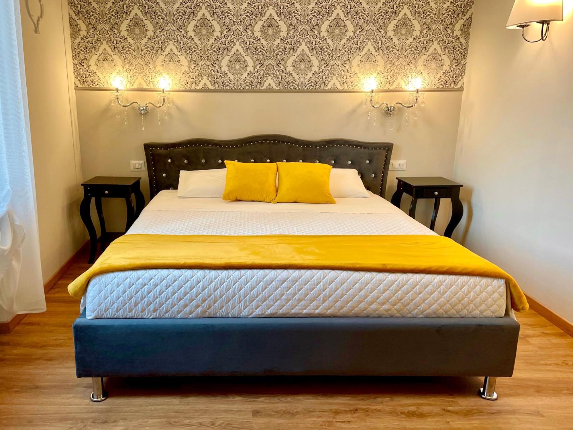 Domus 44 Rooms Verona Luaran gambar